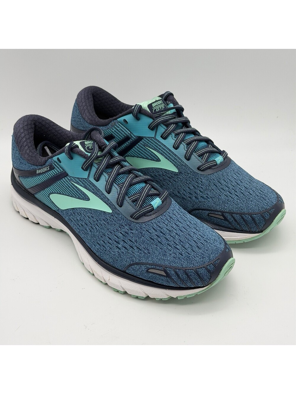 Brooks Adrenaline GTS 18 Womens Size 9.5 B Blue Mint Running Shoes 1202681B495